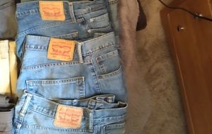 Levi jeans.  505 513 521 signature series